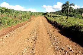 Projeto de Lei Complementar altera medidas de largura de estradas e beneficia proprietários de terras