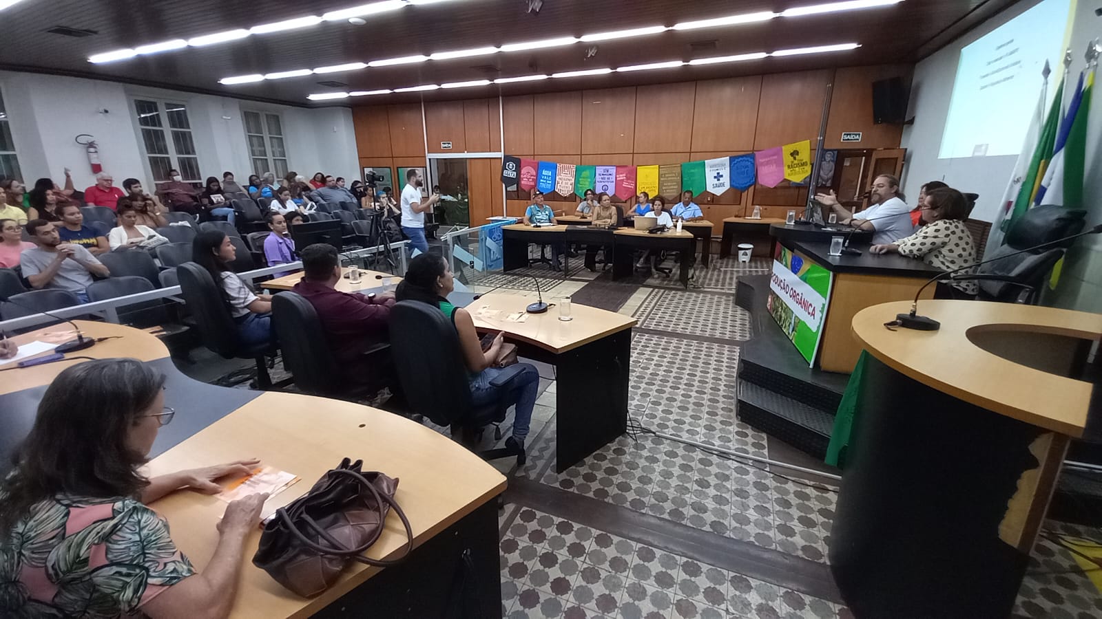 Proposta visa regravação do Hino do Vereador para divulgar nacionalmente município de Cáceres