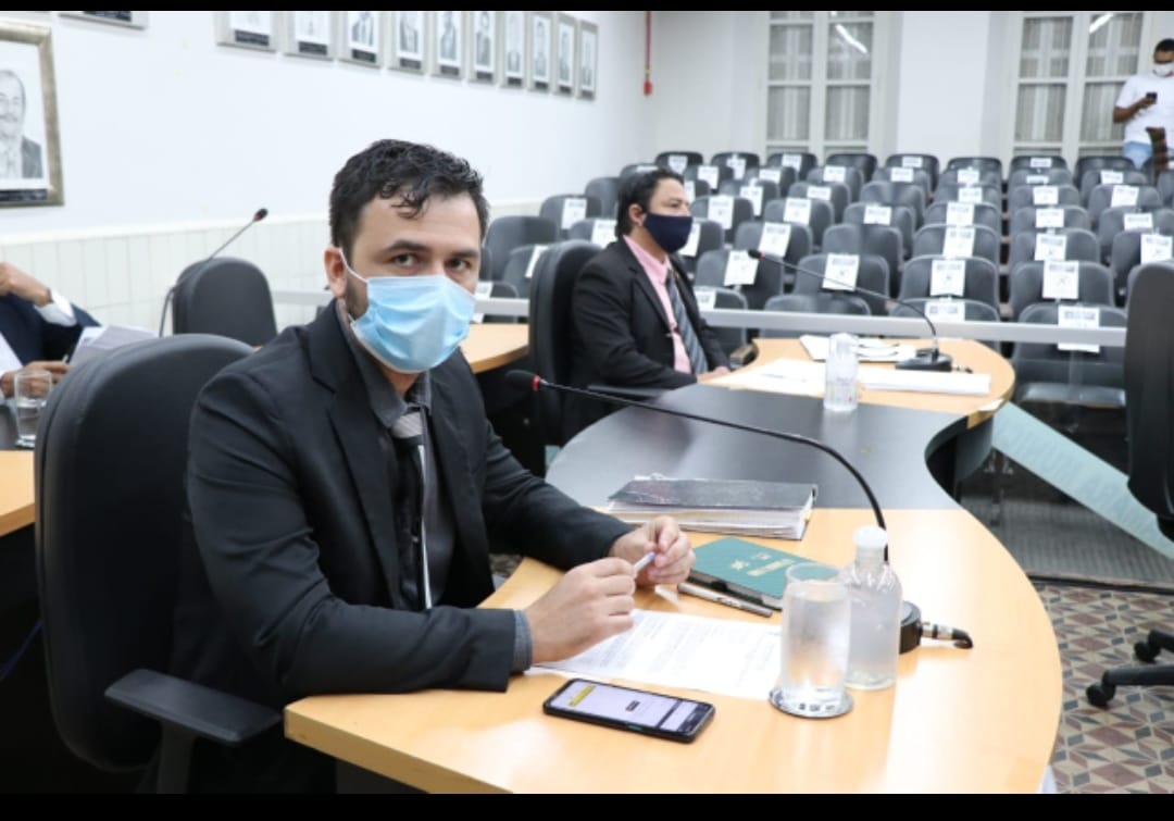 Requerimento aprovado em Sessão busca esclarecimentos a respeito de possíveis tomografias realizadas fora das regulações da Saúde municipal