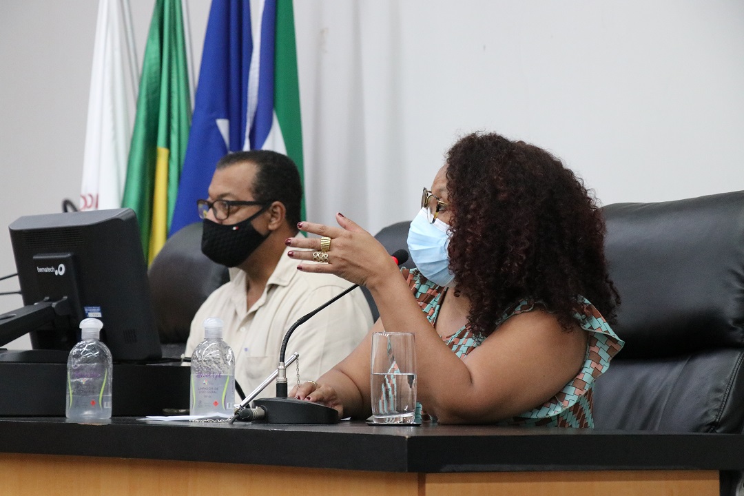 Requerimento aprovado em Sessão visa fiscalizar coleta e gerenciamento de resíduos hospitalares, industriais, de óleo, fossas e construções em Cáceres