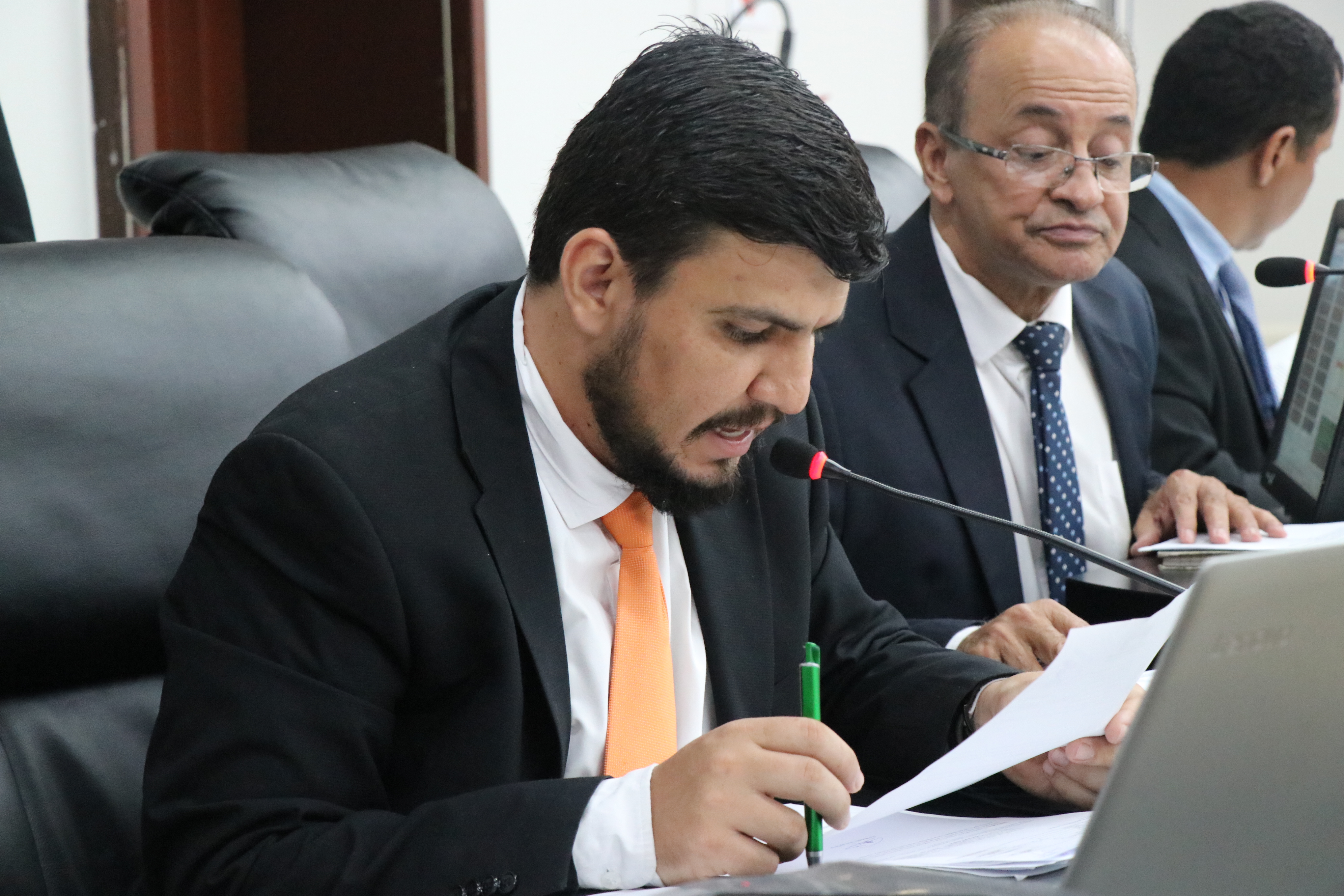 Requerimento busca informações sobre a aplicação do Plano de Mobilidade Urbana em Cáceres