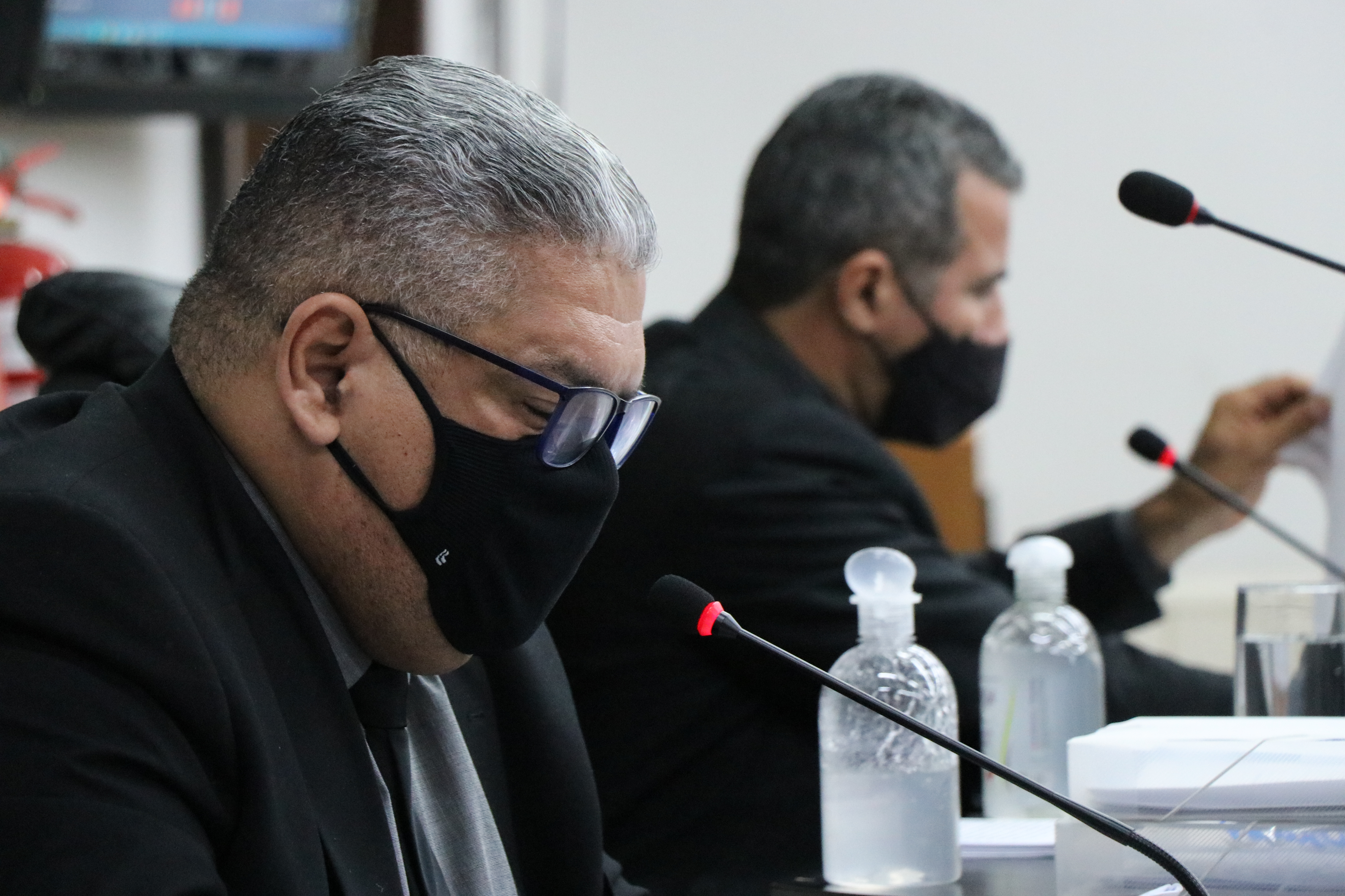 Requerimento aprovado na Câmara pede que Executivo justifique paralisação da Fonte Luminosa da Praça Barão