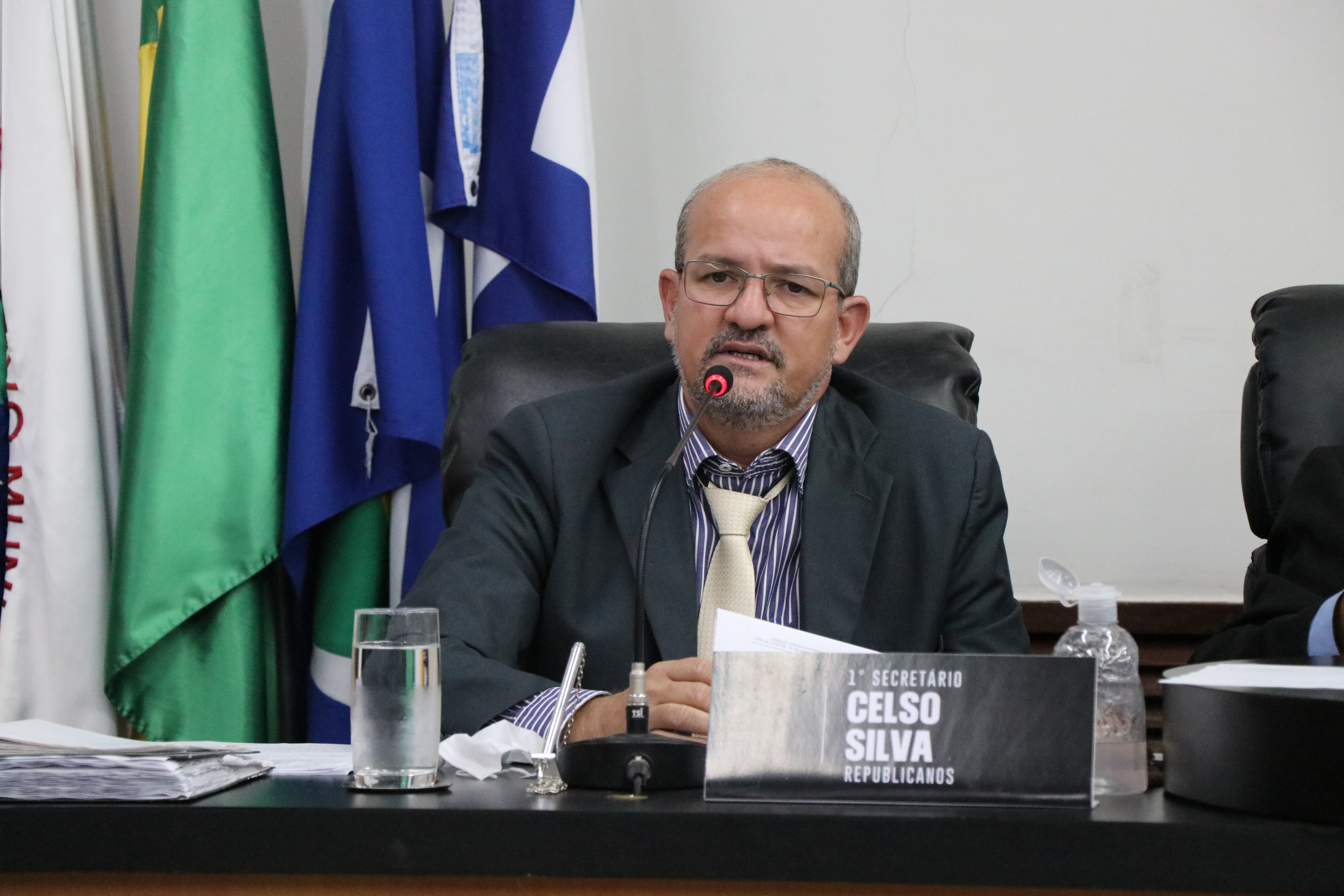 Requerimento solicita do Executivo elaboração de projetos para construir praças esportivas no Jardim Guanabara, Jardim Universitário, Vila Irene e Vitória Régia