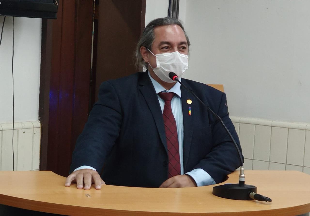 Requerimento busca dar transparência a processo de sindicância envolvendo servidores da Saúde