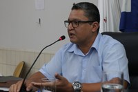 Secretário de Saúde responde questionamentos de vereadores e população em audiência pública