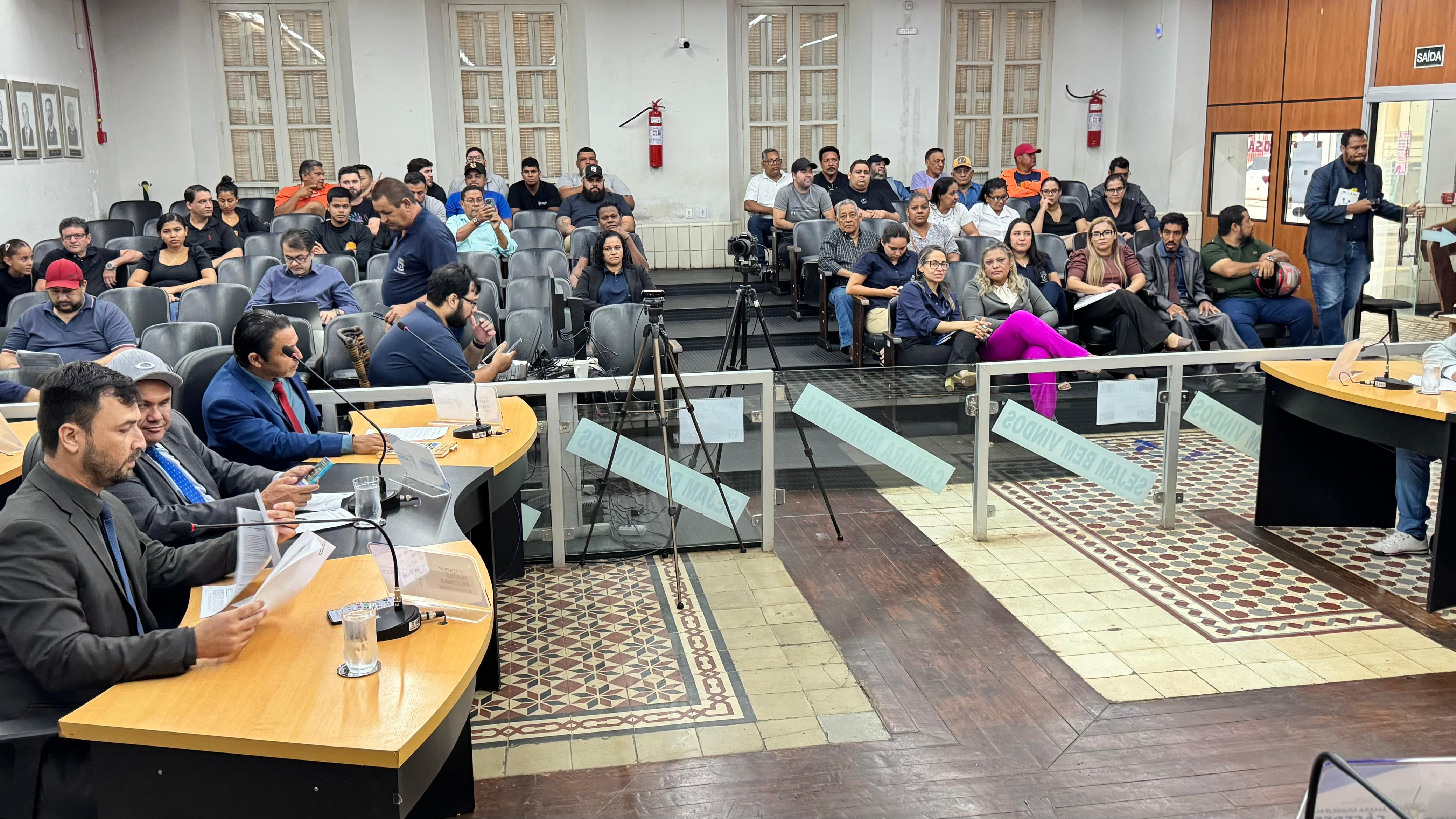 SESSÃO ORDINÁRIA: Câmara de Cáceres adia votação da Lei do Silêncio para sexta-feira (31.10)