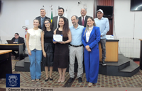 SESSÃO SOLENE: Câmara concede título de Cidadã Cacerense à Marta Lucchesi