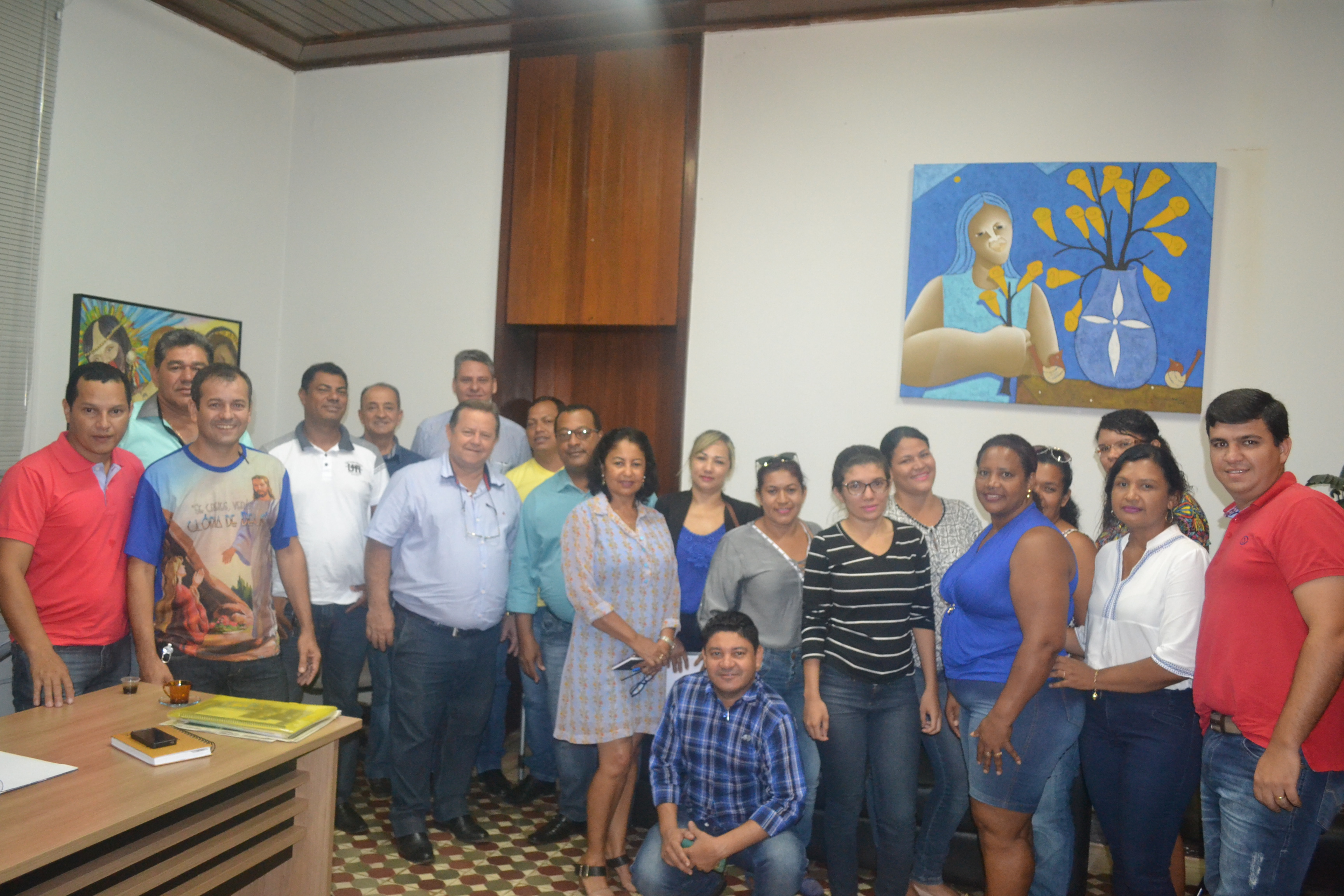 VERADORES REUNEM-SE COM GRUPO DE PROFESSORES INTERINOS, QUE REPRESENTARAM OS PROFESSORES DA REDE MUNICIPAL