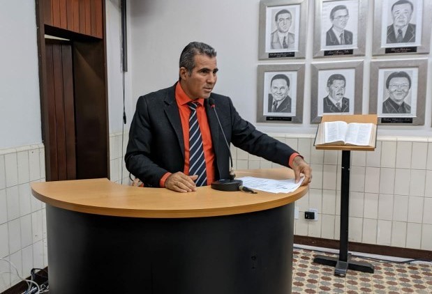 Vereador denuncia máquina de ressonância quebrada e mais de mil pacientes aguardando por exames