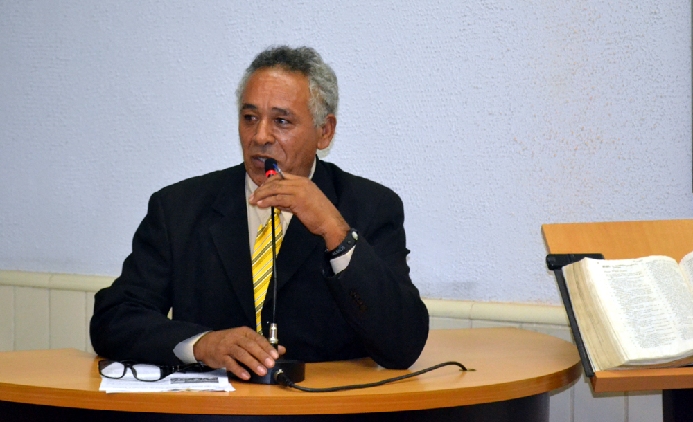 Vereador Manoel Leiteiro solicita melhorias em estrada