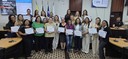 Vereadora Elis homenageia 22 profissionais da enfermagem em sessão solene lotada