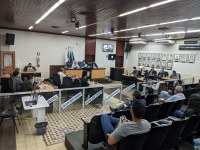 Vereadores aprovam reajuste de 4% para professores do município e mais dois Projetos em Sessões Extraordinárias