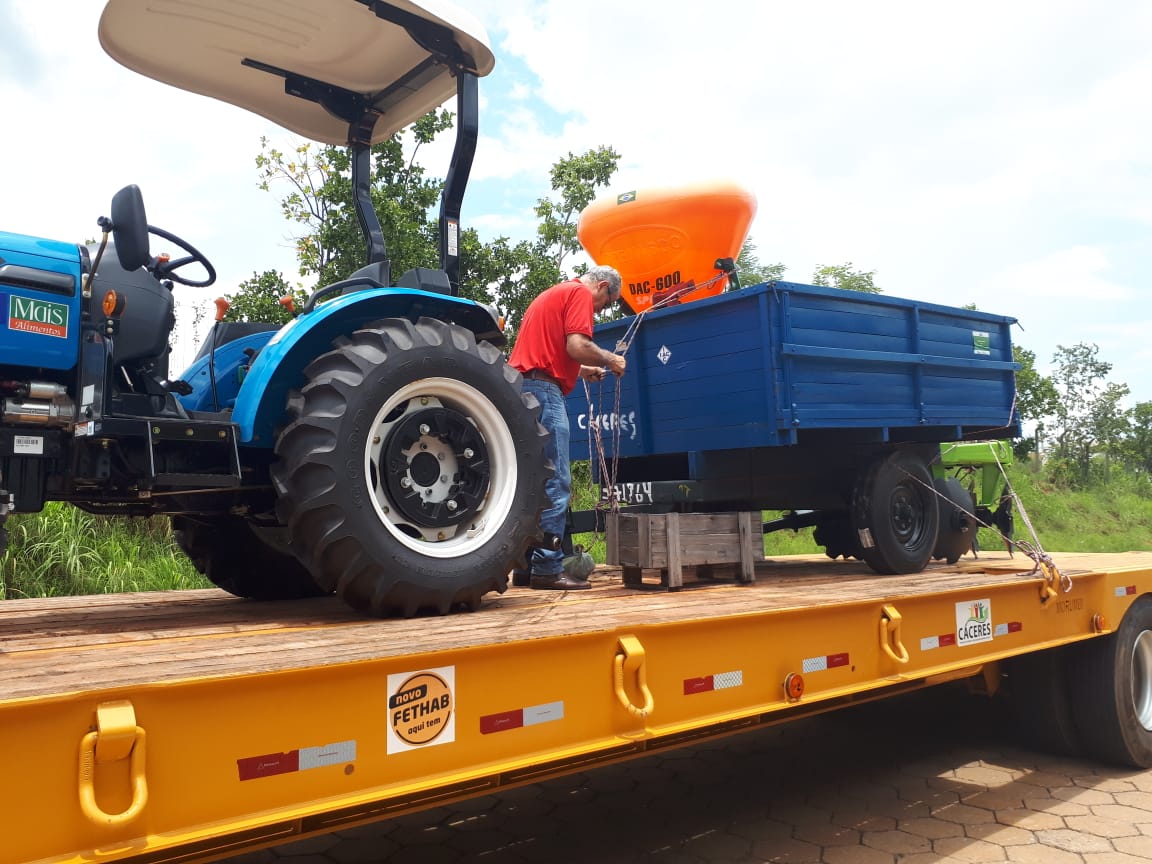  Vereadores comemoram emenda parlamentar para compra de patrulha agrícola