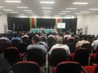 VEREADORES DE CÁCERES E REGIÃO REÚNEM-SE PARA DEBATER SOBRE SAÚDE NO HOSPITAL REGIONAL