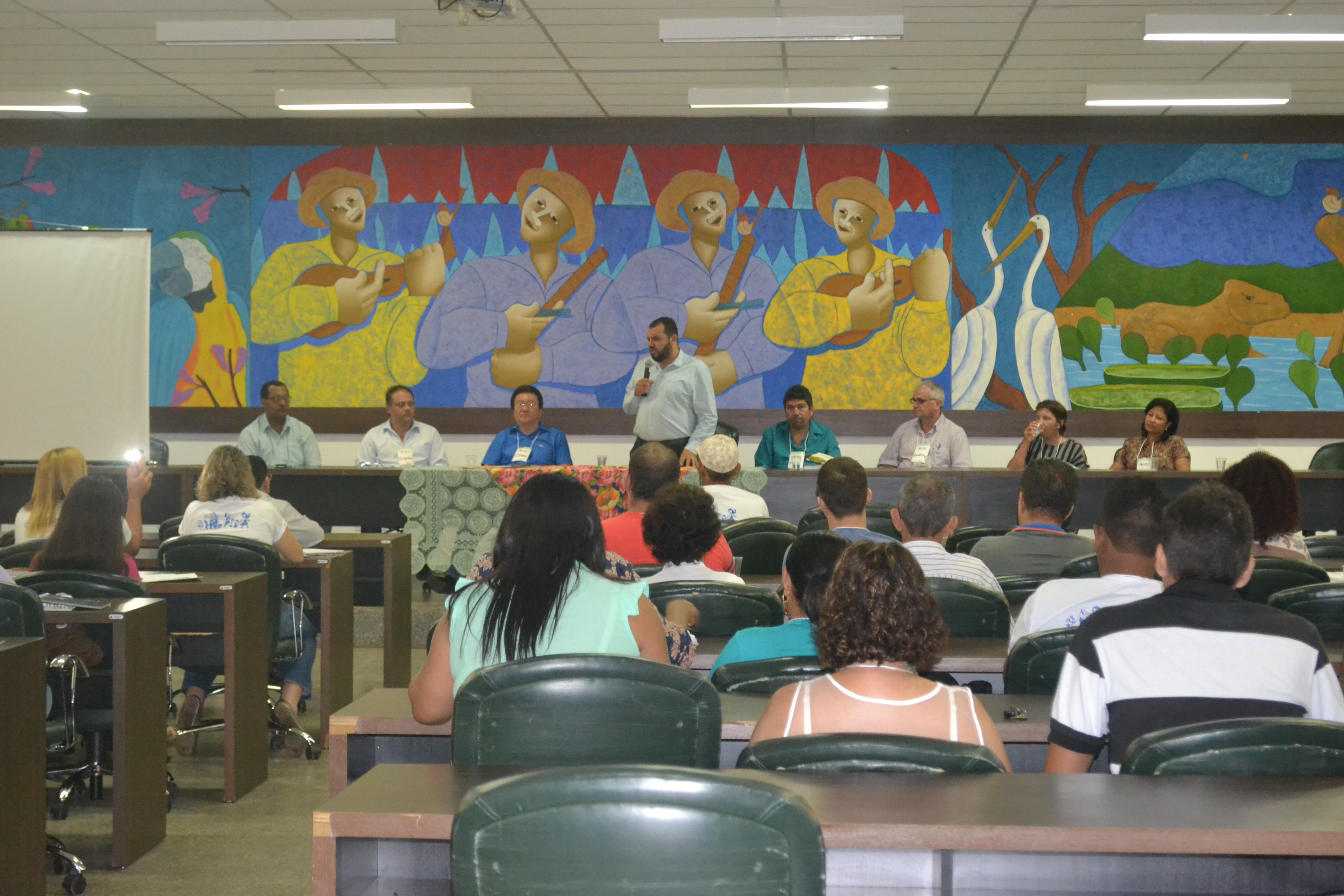 Vereadores participam de Encontro Intermunicipal sobre Economia Solidária