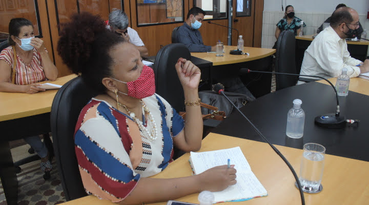 Vereadores solicitam atendimento médico e itens essenciais de alimentação e higiene para acampamentos Renascer e Jardim Vitória