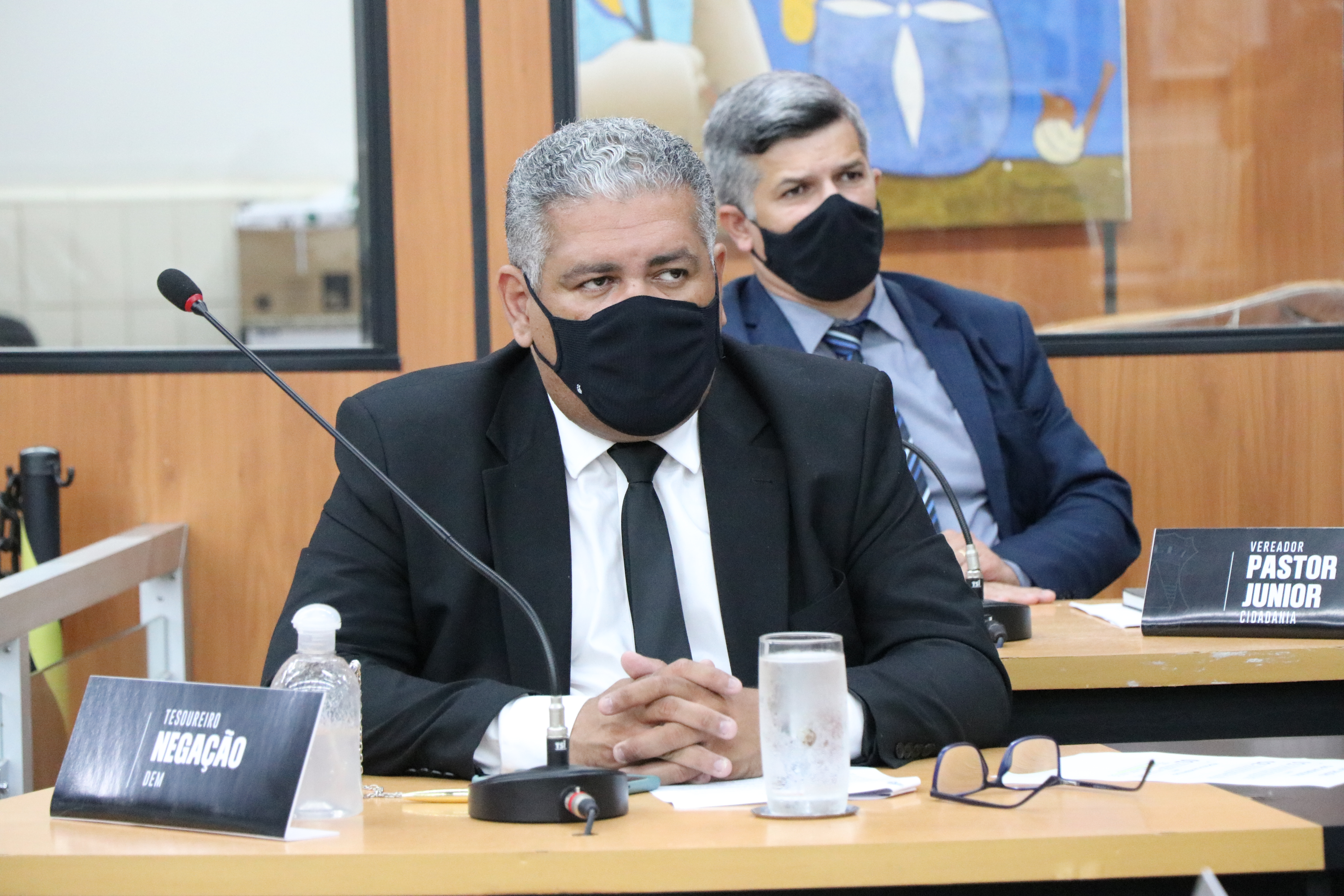 Vereadores solicitam construção de três redutores de velocidade na Avenida Tancredo Neves