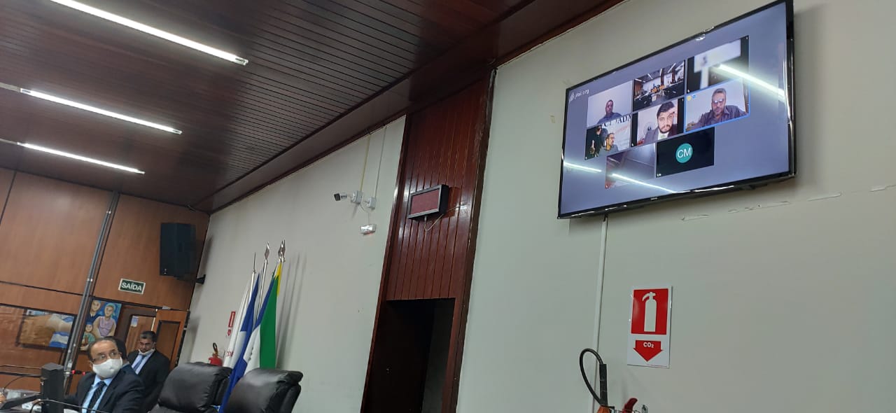 Vereadores solicitam que Executivo dê continuidade a desinfecção das ruas de Cáceres