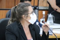 Vereadores solicitam que Secretaria de Saúde faça coleta de material (exames de sangue, urina e fezes) presencialmente no Caramujo, Limão e Sadia