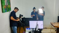 Servidores realizam dia de testes do projeto de podcast da Câmara de Cáceres